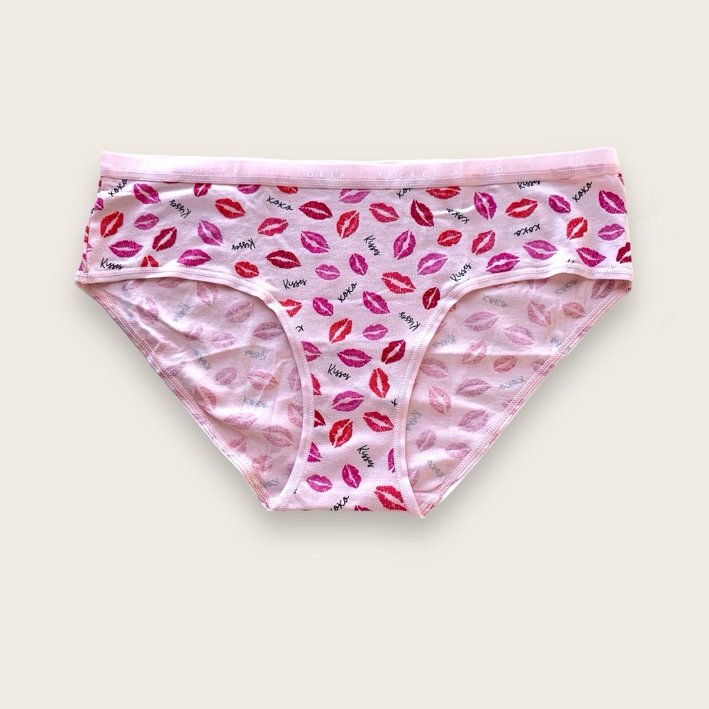 Victoria’s Secret Hiphugger Panty Medium & Large New